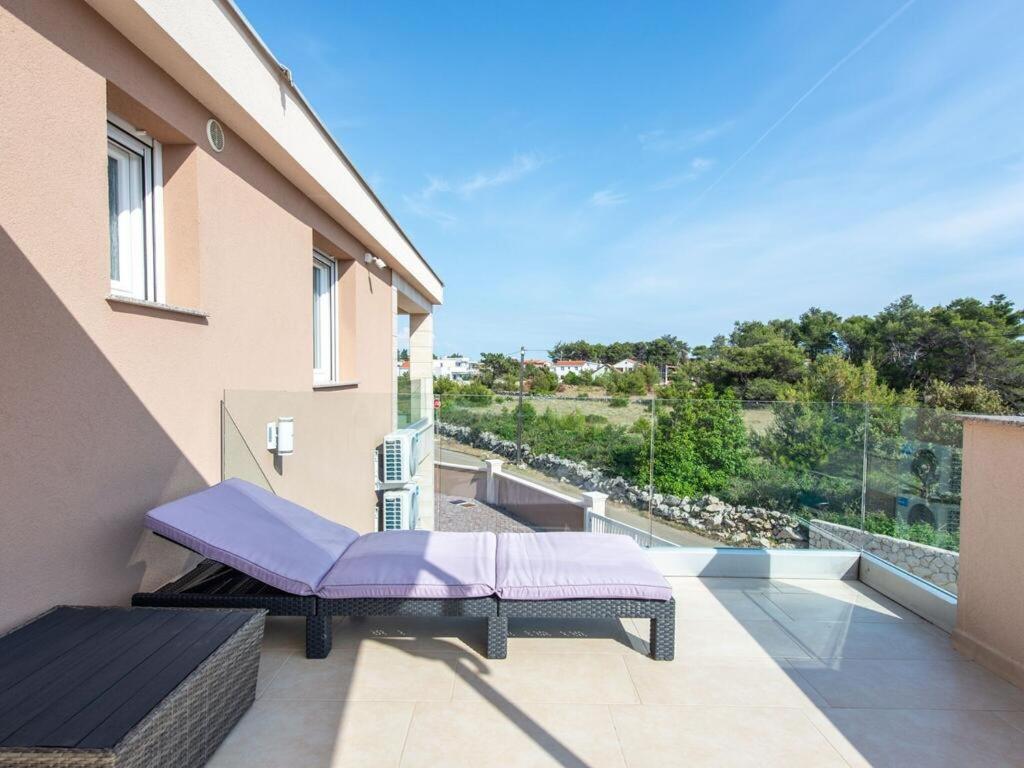 Apartmani Velic Vir Luaran gambar