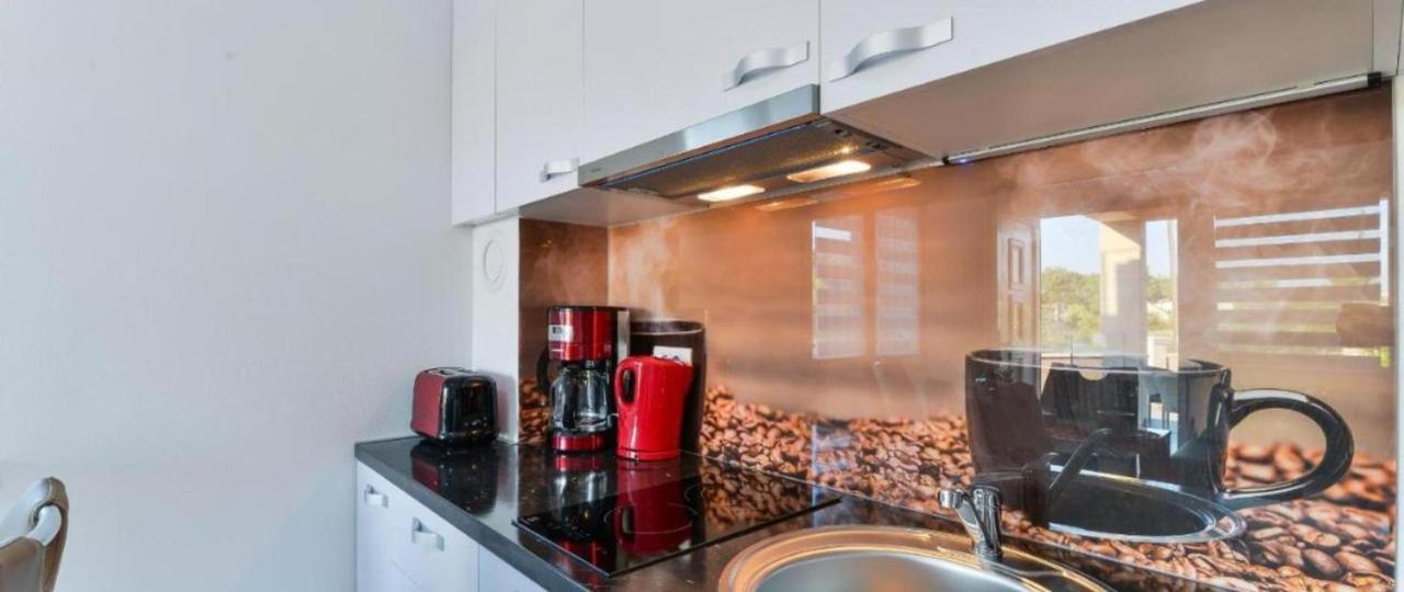 Apartmani Velic Vir Luaran gambar