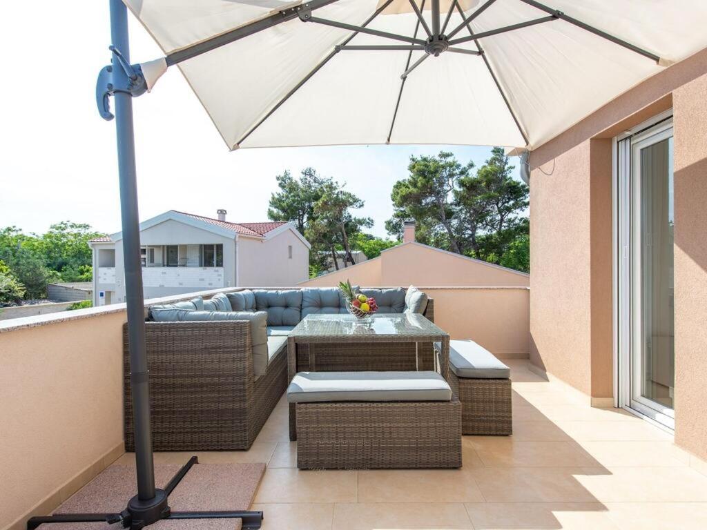 Apartmani Velic Vir Luaran gambar
